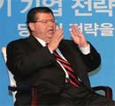 “지속가능한 경쟁우위란 없다 불확실성을 창출해 ‘혼돈의 주역’이 돼라”